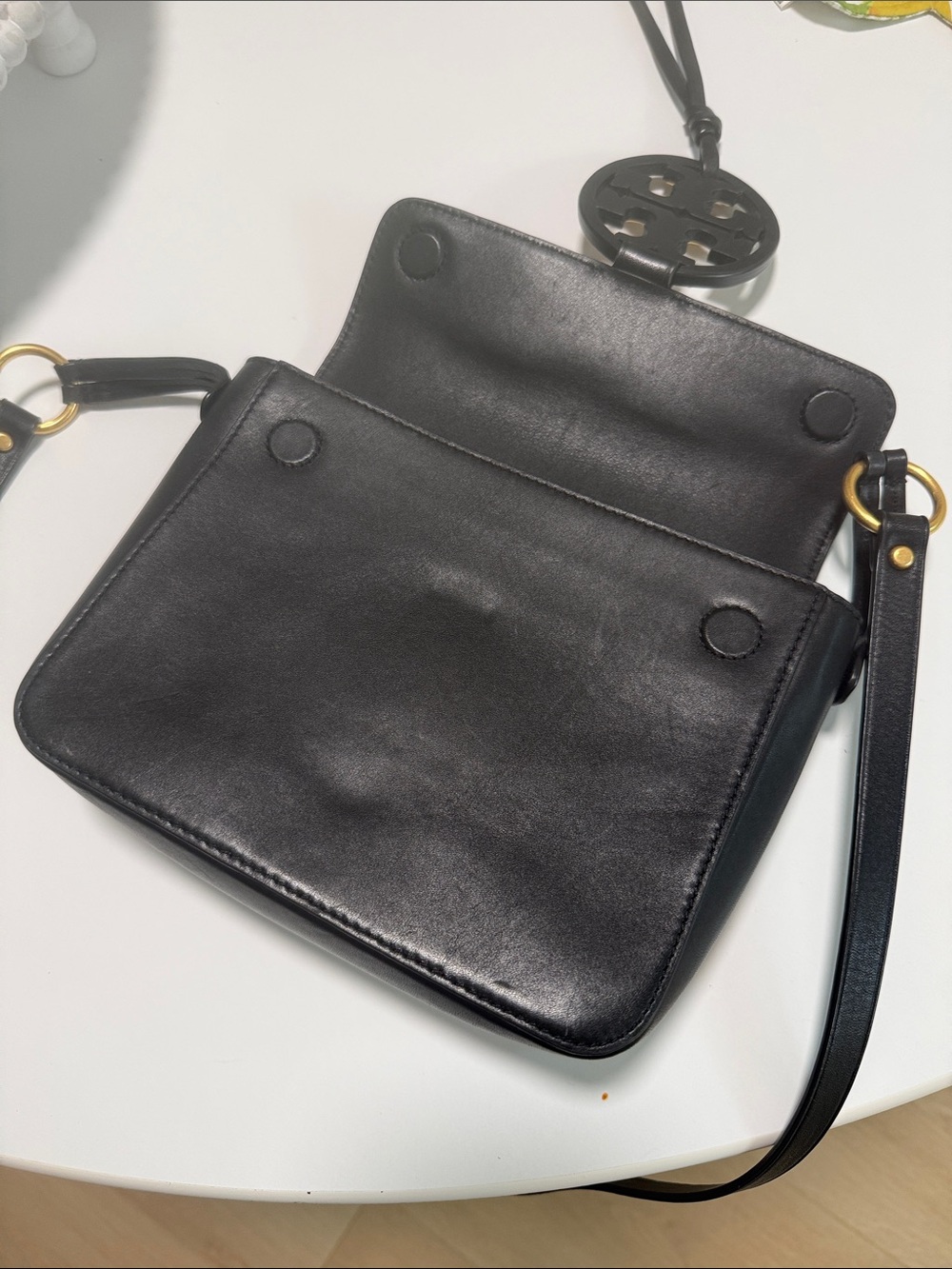 Tory Burch Black Fleming Small Crossbody with Gold Logo - Picture 5 of 8